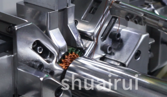 Solution to the Problem of Rotor Winding with High Slot Fill Rate