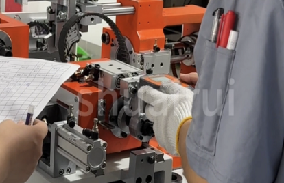 What is the process for manufacturing a high-precision and easy-to-use rotor winding machine?